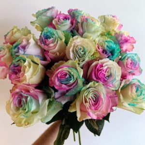Bukiet Rainbow Rose